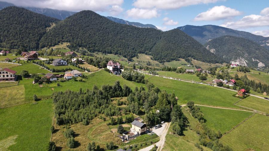 Oportunitate de investitie - pensiune de vanzare Moieciu de Jos - 2