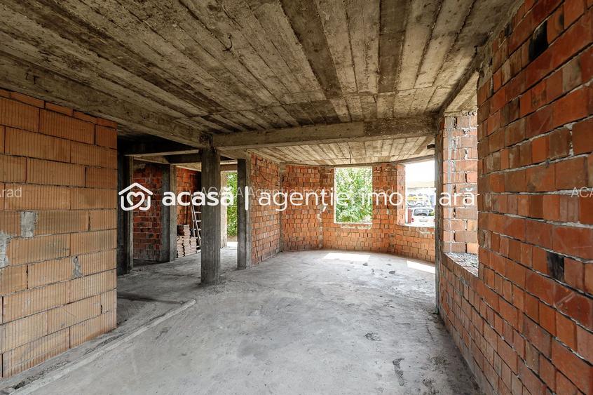 Două case pe Calea Radnei comision 0 - 12