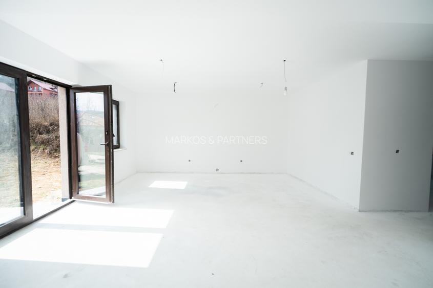 Comision 0% I Casă individuală I 121 mp + teren de 410 Mp I Tăuți - 3