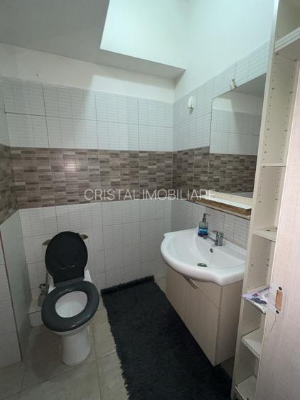Inchiriere Apartament cu 3 camere Ozana, centrala proprie, demisol - 3