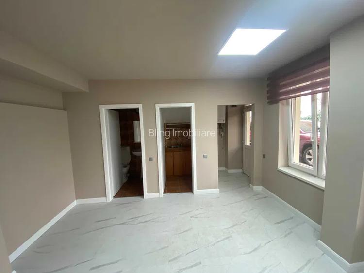 Spatiu de birou, 50 mp utili, recent renovat, parcare, zona P-ta Mihai Viteazul - 4