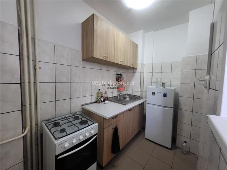 BVD CHISINAU / HIPOCRAT 2000 / GARSONIERA / CHIRIE - 3