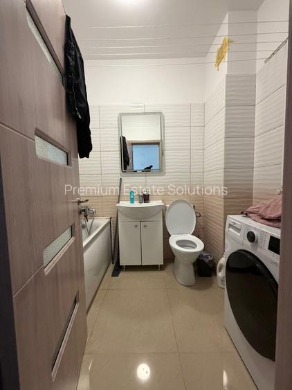 Garsonieră dublă – 33 mp – Mobilată și utilată – Zonă centrală, str. Tineretului - 22