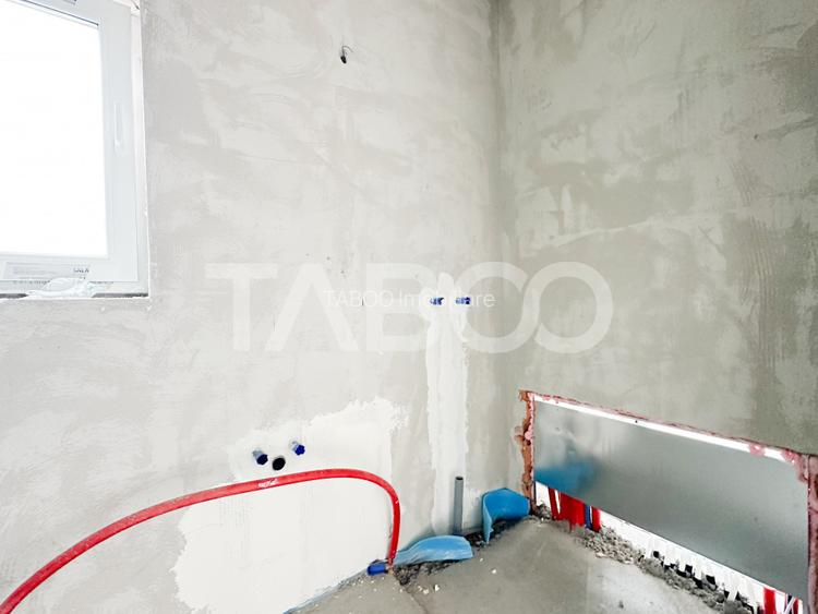 Vanzare duplex premium garaj pentru 2 masini chiar la intrare Tauti - 11