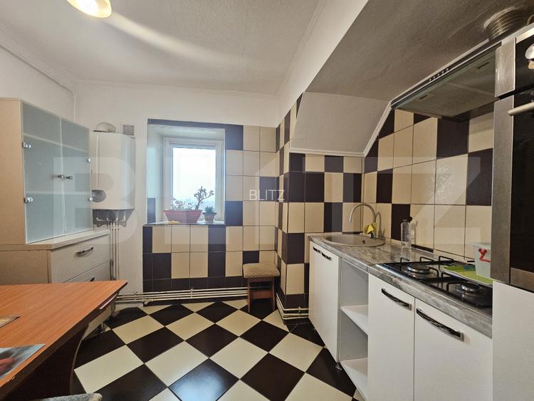 Apartament 3 camere, 70 mp, zona Nicolina - Prima Statie - 8
