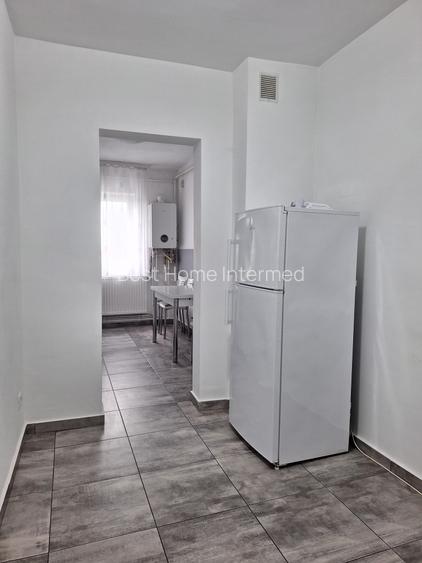 Tomis Nord, Campus, 2 camere decomandate, mobilat, utilat, gaze, 400 Euro - 4