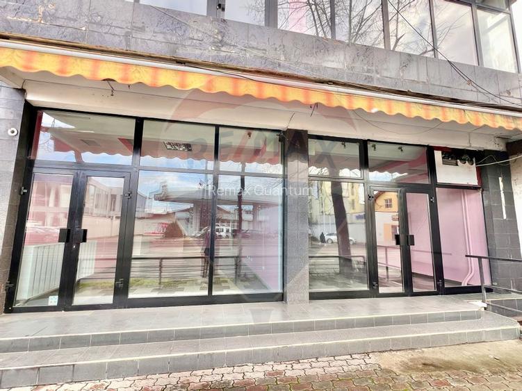 De închiriat spațiu comercial, 122mp în zona Decebal - 21