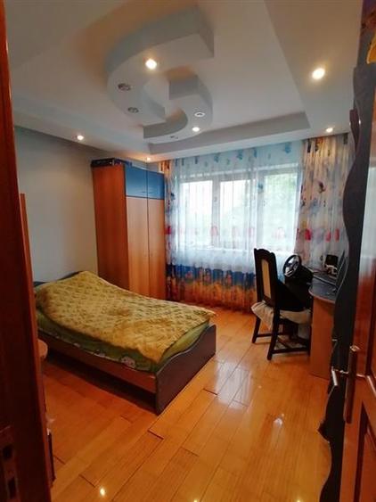 Casa - Vila - Prelungirea Ghencea - -BUCURESTI sector 6 - 450000E- 660MP TEREN-