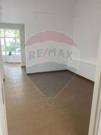 Spațiu comercial stradal de închiriat – Calea Dudești
