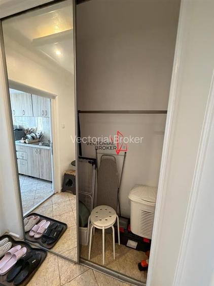 Apartament renovat,etaj 3/8 in bloc stradal Calea Mosilor Bd Carol - 6