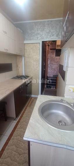 Proprietar vand Garsoniera Astra Brașov Bloc apartamente   - 3