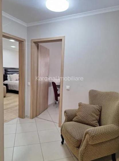 Vanzare garsoniera decomandata ,etaj intermediar  Urban Tractorul - 6