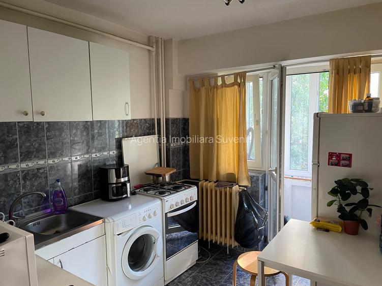 Calea Calarasilor, garsoniera spatioasa , bloc 1990, 104000 E. - 6