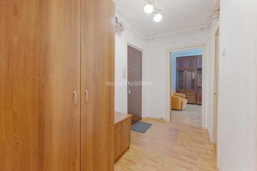 Decomandat*Mobilat si utilat modern*Malcoci 3*Etaj 6/10*Vedere spate*2 lifturi - 7