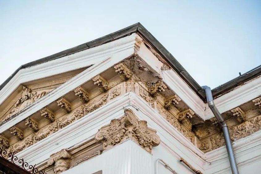 Vila istorica de patrimoniu - 160 mp/teren 262 mp - 16