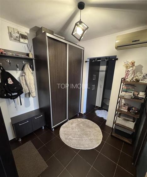 Apartament 2 camere decomandat- Nicolina - 3