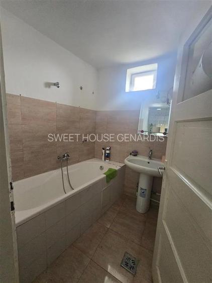 Casa cu doua corpuri si teren Lisa Jud Brasov - 18