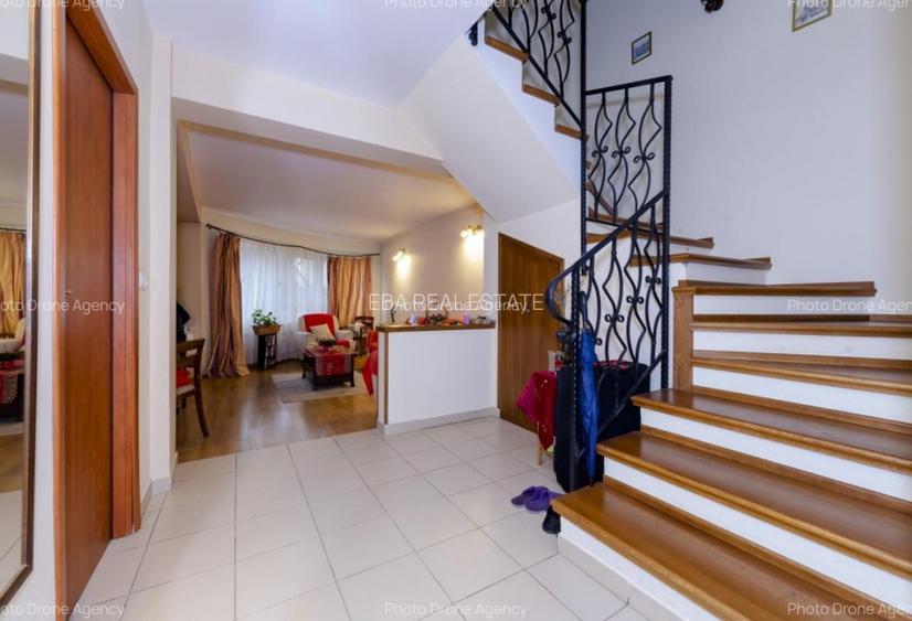 Duplex confortabil la Padure-Rosu, 273 mp construiti, 199 mp teren, P+1+M, 5 cam - 6