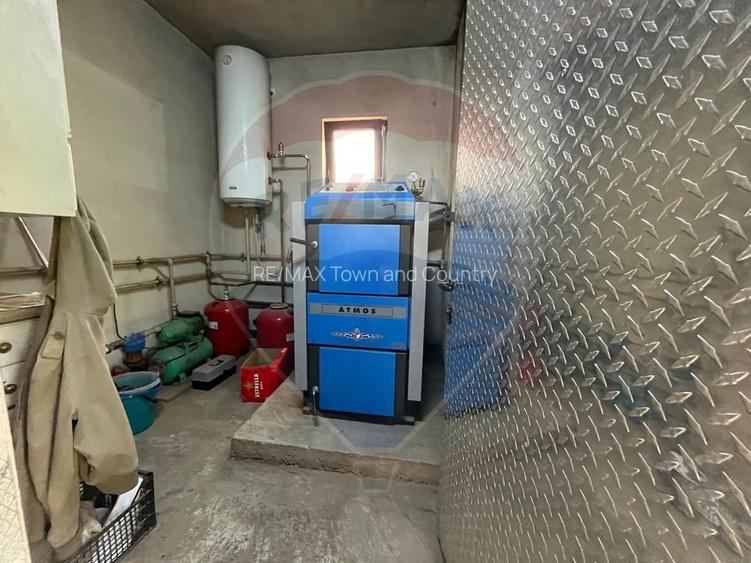 Casă / Vilă cu 5 camere de vânzare în zona Sud-Est - 10