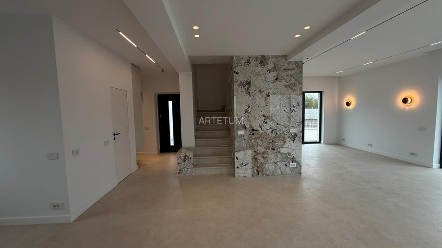 VILA la CHEIE în Corbeanca (finalizată in luna Oct. 2025) - 2