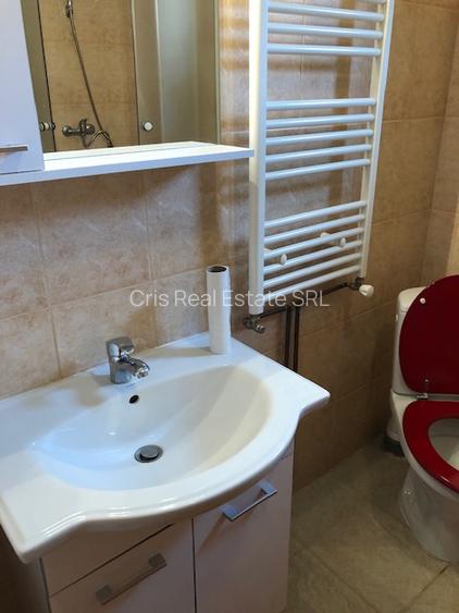 Chirie ap.1 camera , decomandat, amenajat-zona Lic.Unirea-la 10 min de UMF - 8