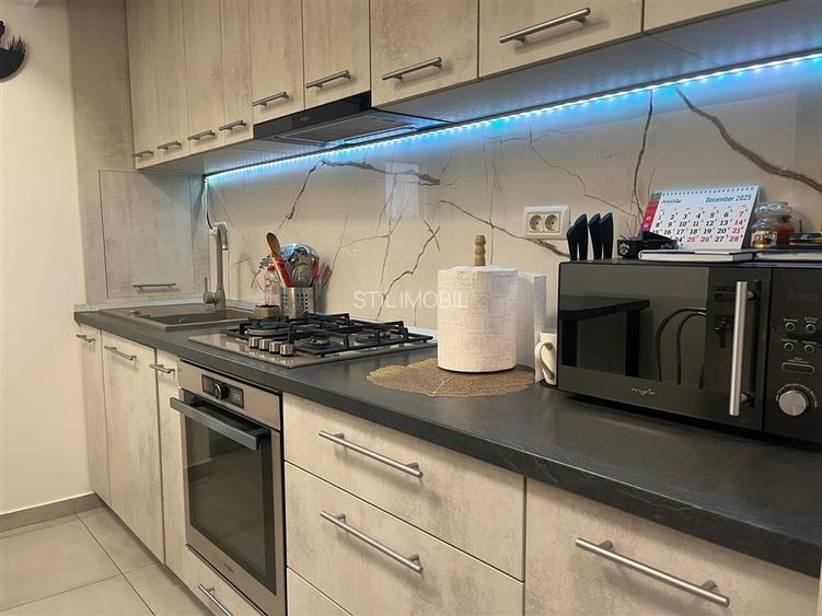 Apartament 2 camere Platou Galata - 399 EURO - 3