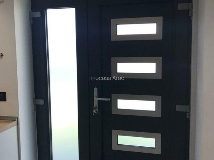 De vânzare Casă 3 camere, 2 baii, curte propie, cartier parneava Arad - 12