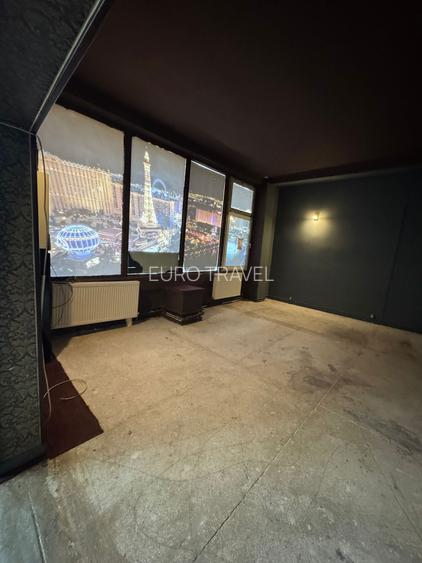 spatiu comercial  stradal 97 mp, vizibilitate , 2 intrari,  Aurel Vlaicu - 10