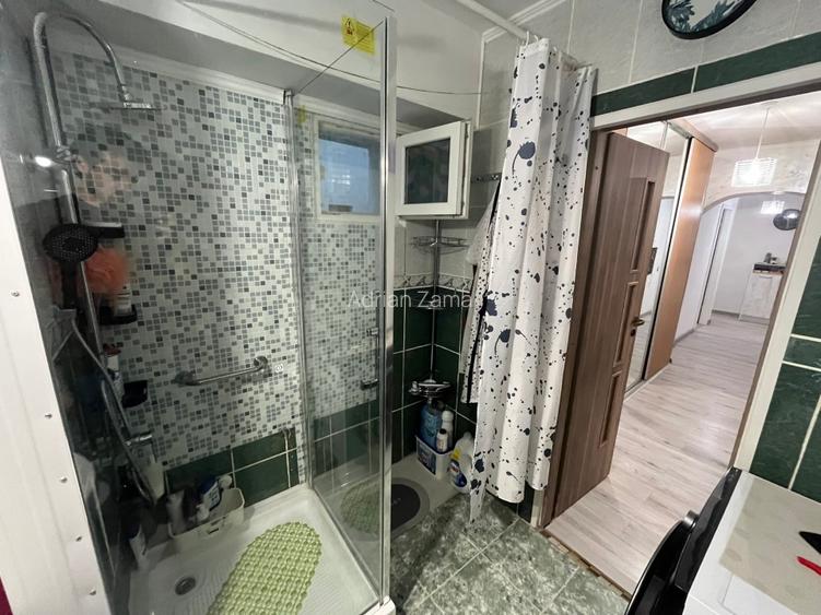 Vand apartament 3 camere decomandat Bucuresti Sector 5 Zona Margeanului - 3