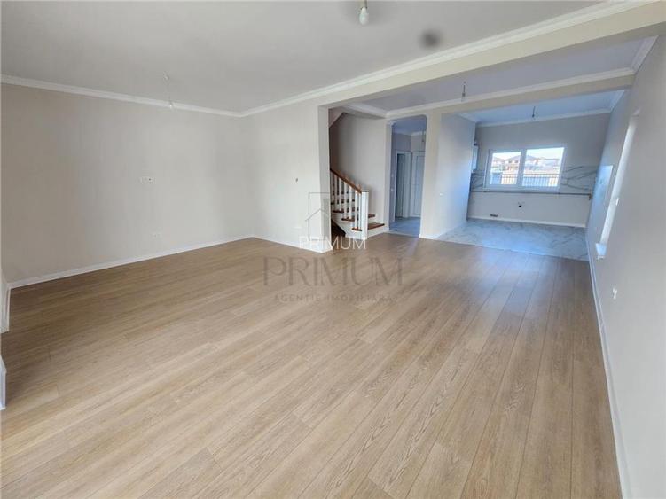 Duplex deosebit - finalizat - perete dublu - dormitor la parter - curte amenajat - 6