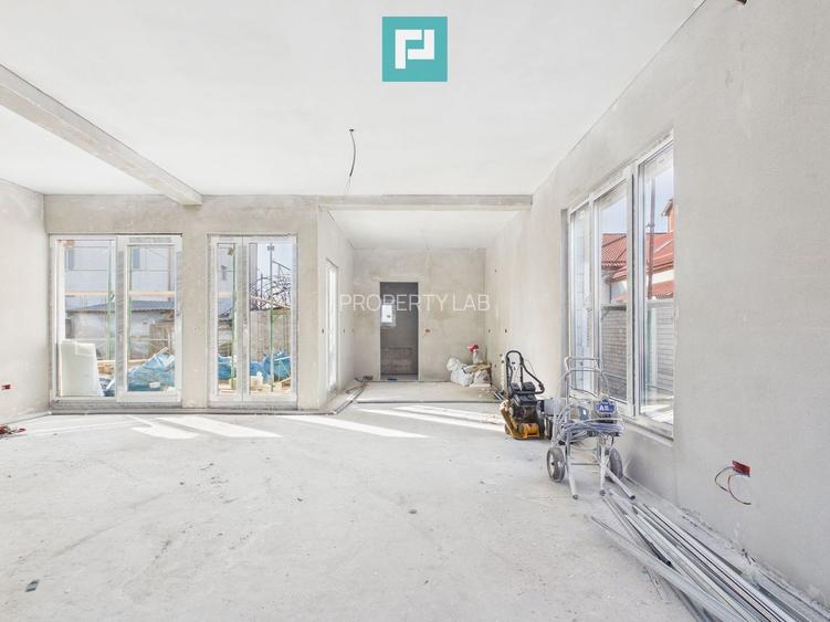 Casă deosebită în Parneava – Strada Griviței - 22