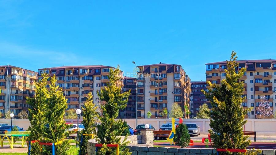 Teren autorizat de vanzare, oportunitate unica, 12 imobile -Sectorul 5 - 8