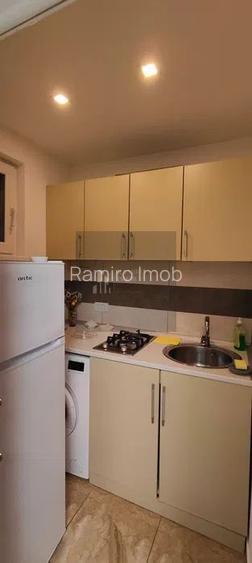 Garsoniera 17 mp/ metrou 1 decembrie 1918 la 2 minute/ sector 3 - 4