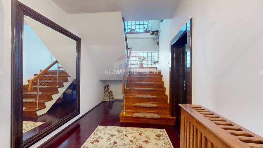 Vilă individuală solidă  | Curte amenajată| Tractorul – Brașov - 15