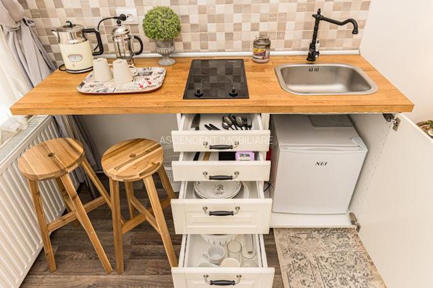 3 apartamente + transfer afacere, locuri parcare, Centrul Istoric, Brasov - 16