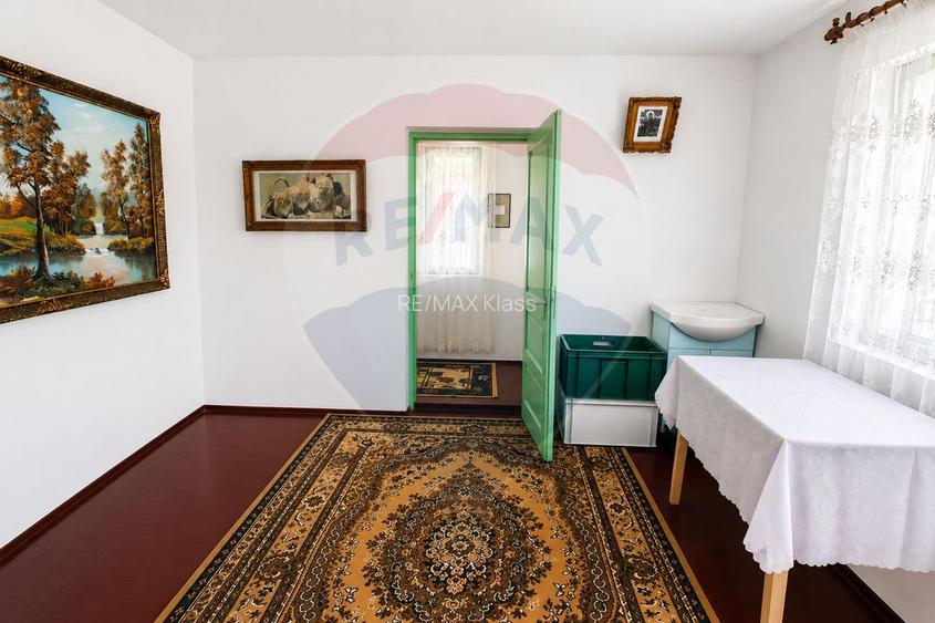 De vanzare|Casa cu teren si atelier de strungarie,Sat Soci,Borca,Neamt - 12