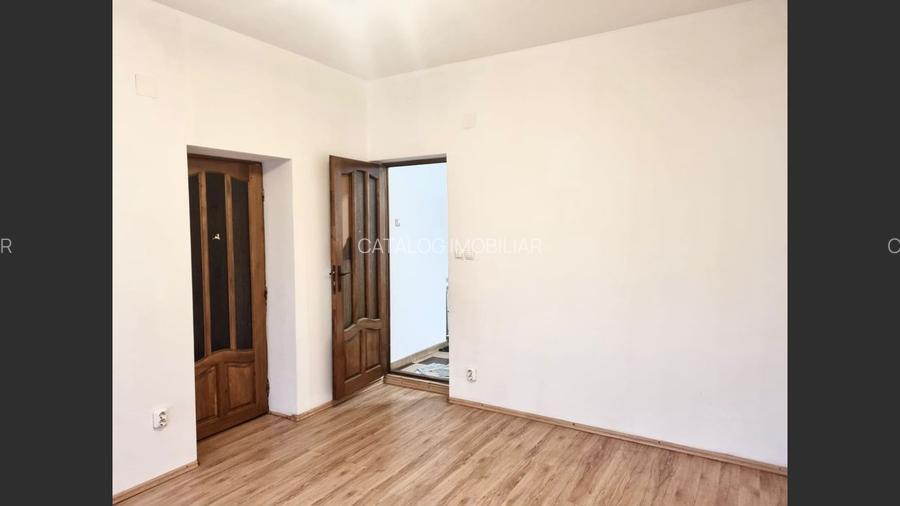 Apartament 3 camere | Curte | Central  - 7