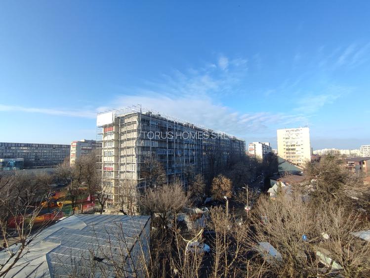 Vanzare doua camere, Sos. Giurgiului- Piata Progresul - 12