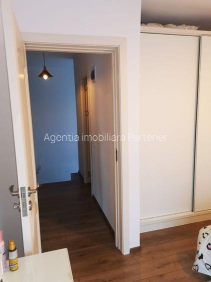 Vanzare/inchiriere duplex Trivale, mobilat, teren 300mp - 12