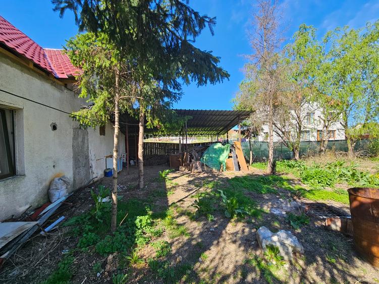 Casă individuală, 6 camere, teren generos, Sânandrei - central, comision 0% - 31