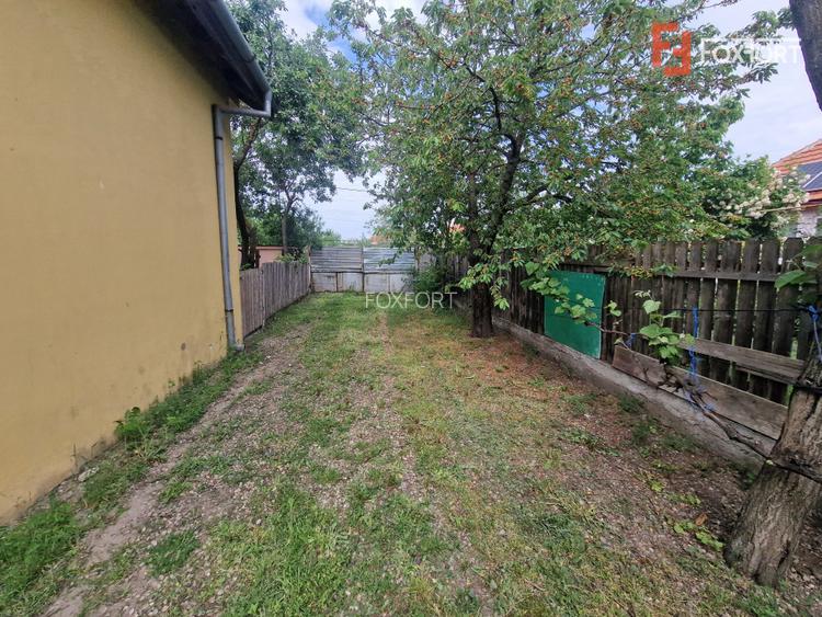 Casa cu 3 camere si teren de 2096 mp in Ianova - 16