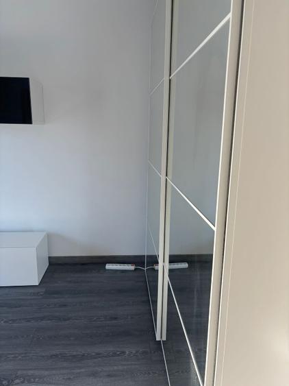 Proprietar inchiriere garsoniera cu loc de parcare inclus