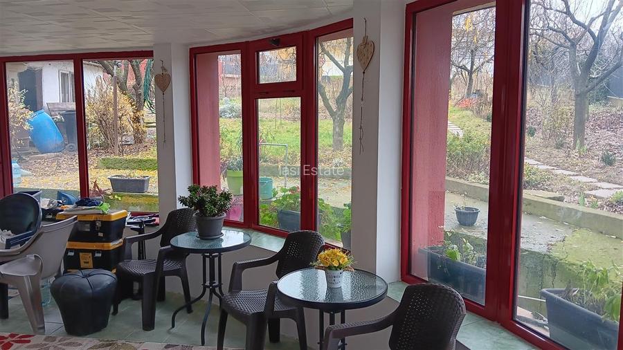 Ocazie! Barnova str Principala Vila P+1+M 225mp Teren 600mp amenajat - 4