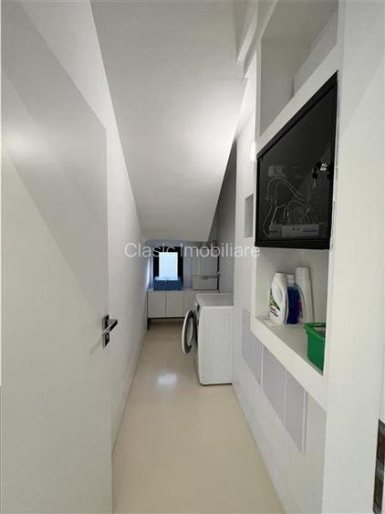 Vanzare casa individuala noua cu 5 camere, teren 565 mp in Iris- zona Voronet - 14