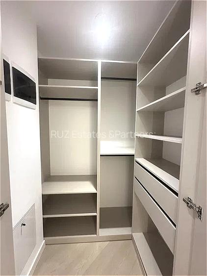 Studio Premium | Decomandat | Complex Cortina North - 3