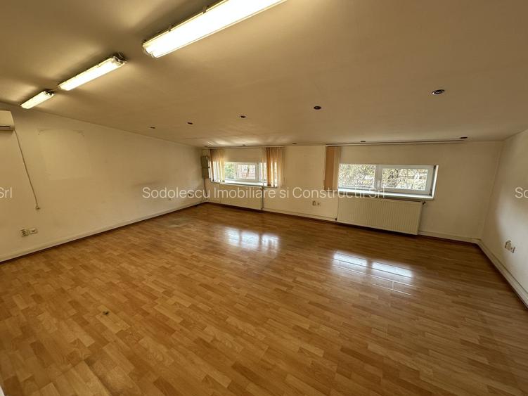 Spatiu de birou -zona strada Cluj/ 4 locuri de parcare - 12
