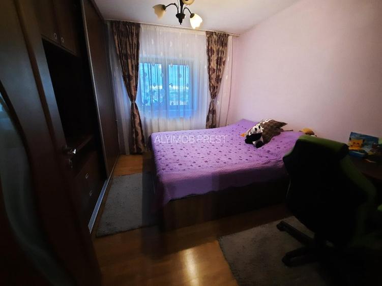 VANZARE 2 CAM BULEVARDUL TINERETULUI - 7