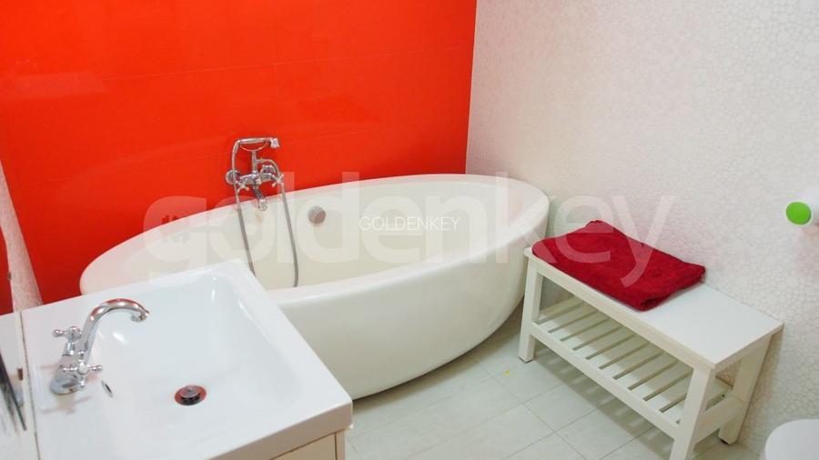 Vila moderna, garaj si vecinatati linistite - 10