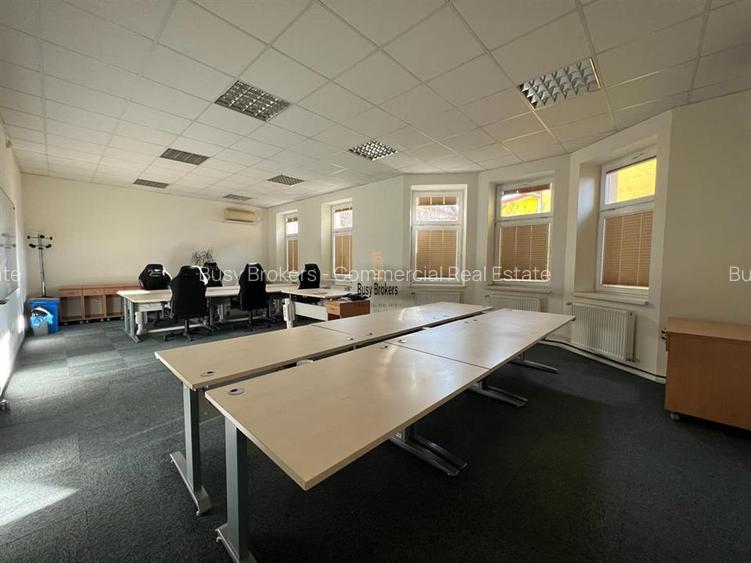 Cladire Birouri - 370 mp  - Clinica Medicala - IT - Servicii - 11