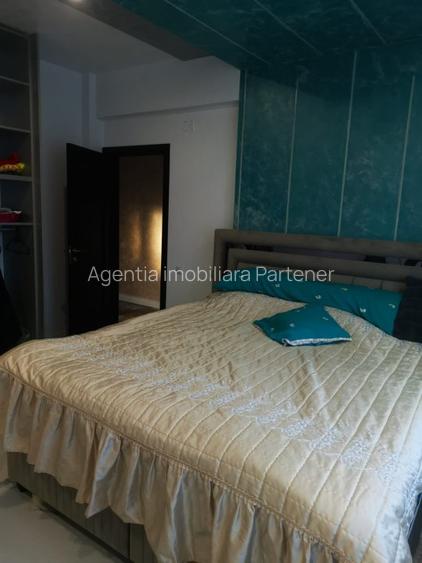 Penthouse cu 5 camere decomandat în Prundu - 29